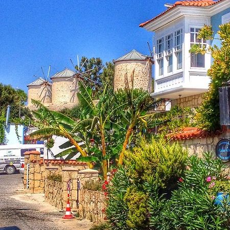 Beyaz Ev Hotel Alacati Exterior foto