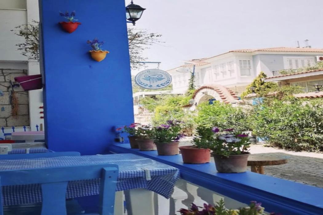 Beyaz Ev Hotel Alacati Exterior foto