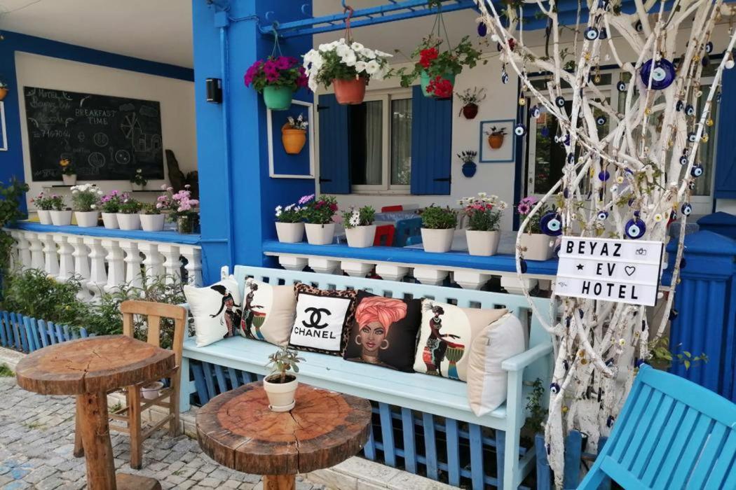 Beyaz Ev Hotel Alacati Exterior foto