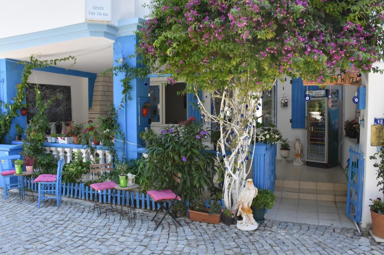 Beyaz Ev Hotel Alacati Exterior foto