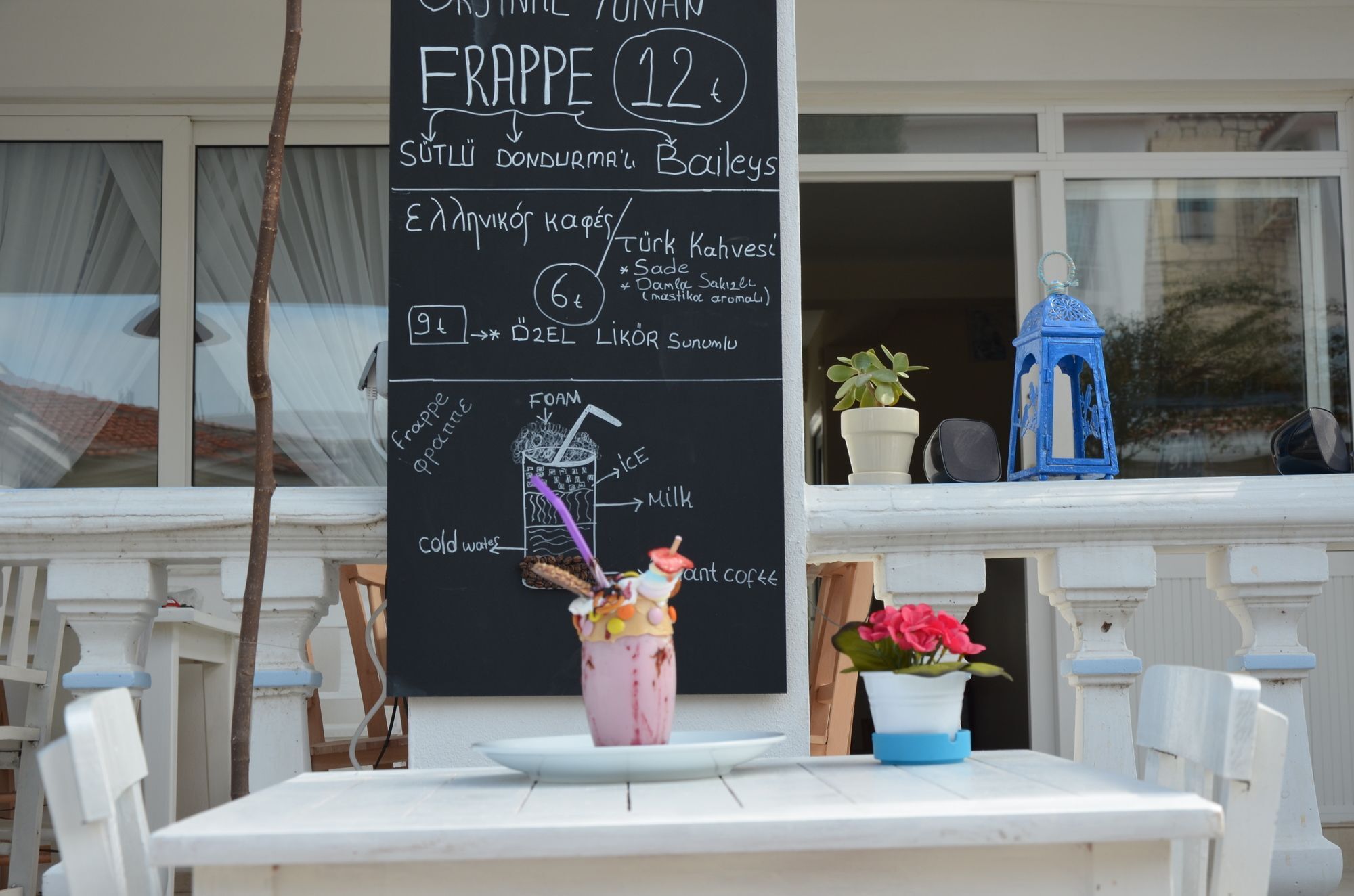 Beyaz Ev Hotel Alacati Exterior foto
